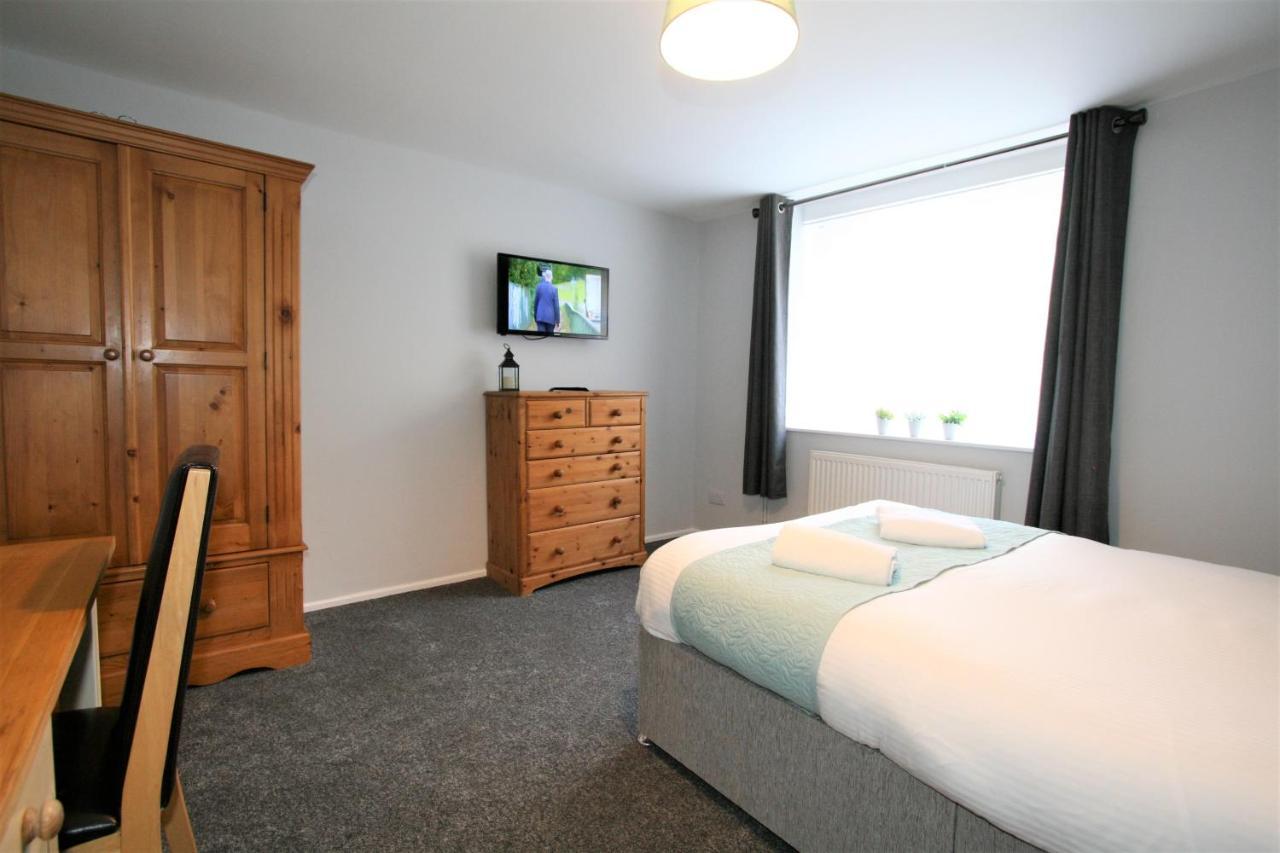 Central Serviced Apartments By Roomsbooked Cheltenham Luaran gambar