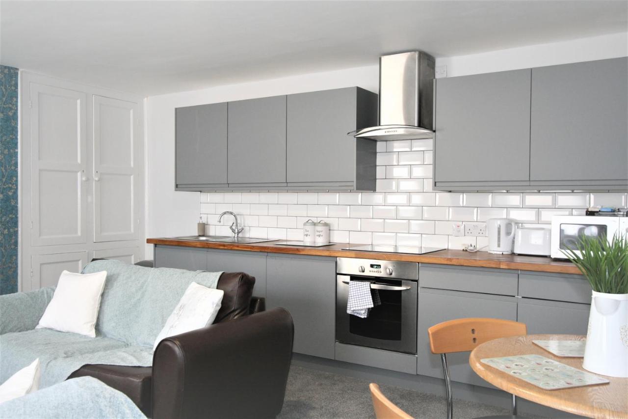Central Serviced Apartments By Roomsbooked Cheltenham Luaran gambar